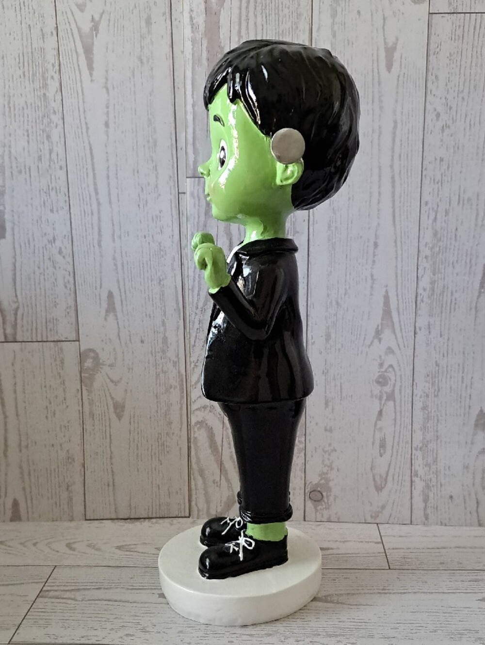 Frankenstein Figurine Halloween Decor Prop Tabletop Shelf Boy Frankenstein New - Picture 4 of 6